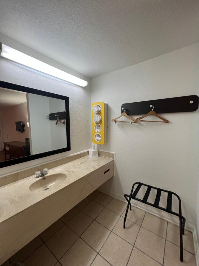 Motel 6 Lake Charles, La Extérieur photo